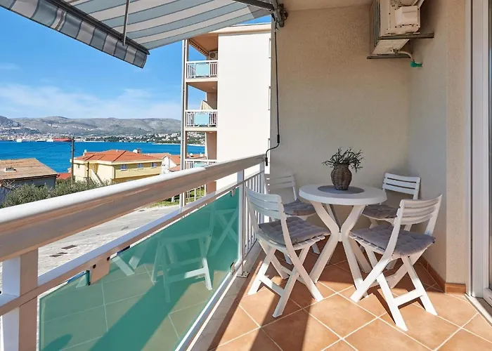 Appartement Gorgeous In Okrug Gornji *