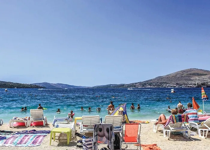 Gorgeous In Okrug Gornji * Trogir
