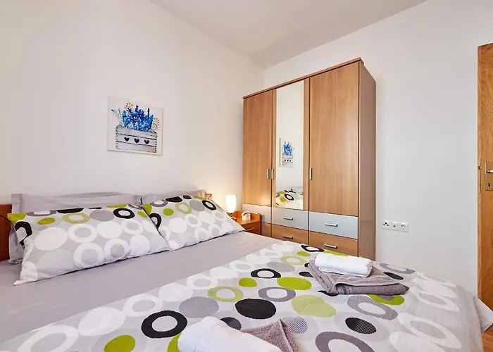 Appartement Gorgeous In Okrug Gornji